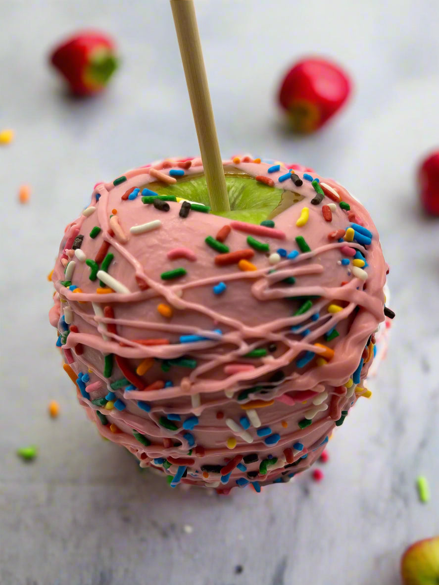 White Chocolate Caramel Sprinkle Apple