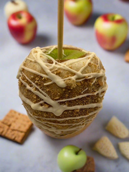 Apple Pie Apple – Caramel-Dipped with White Chocolate & Cinnamon